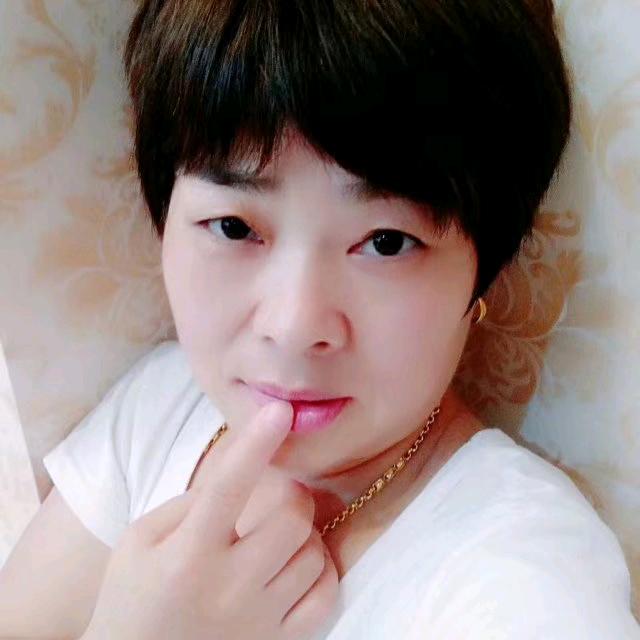 人生就像蒲公英看似自由却身不由己。