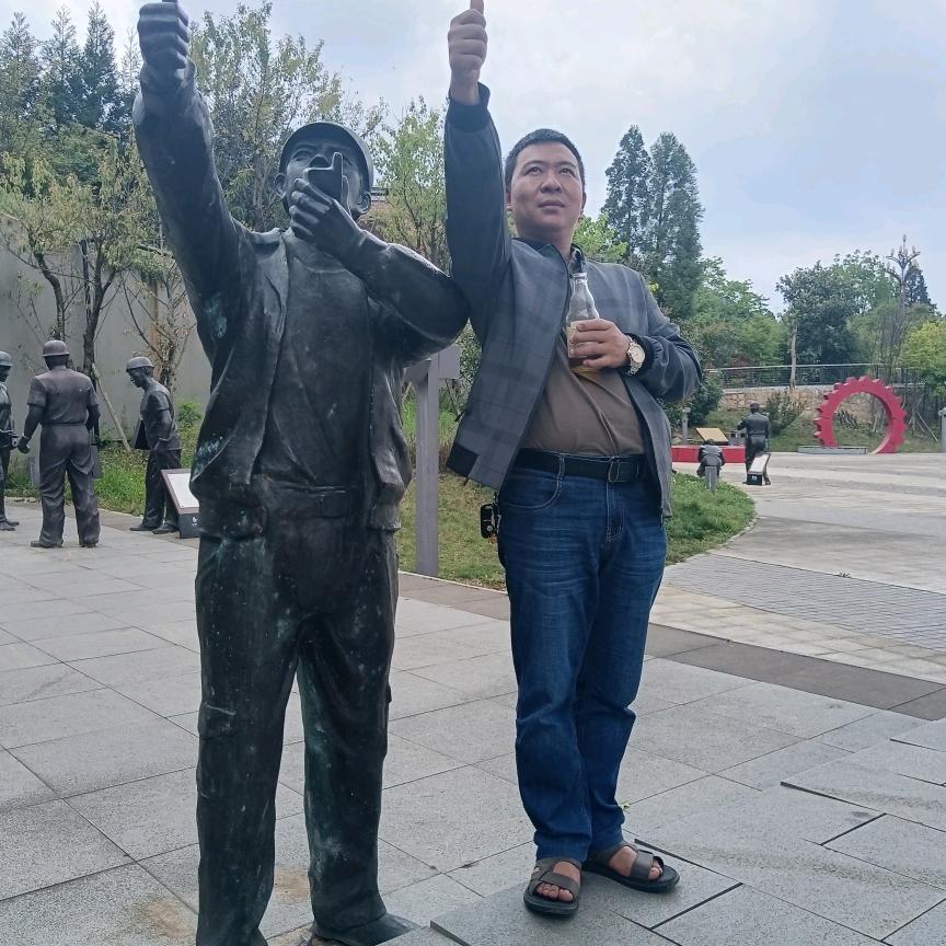 《逝去年华》