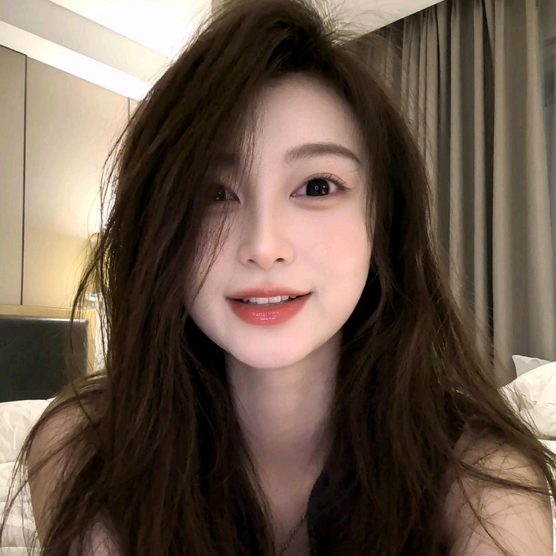 冰美式不加糖。