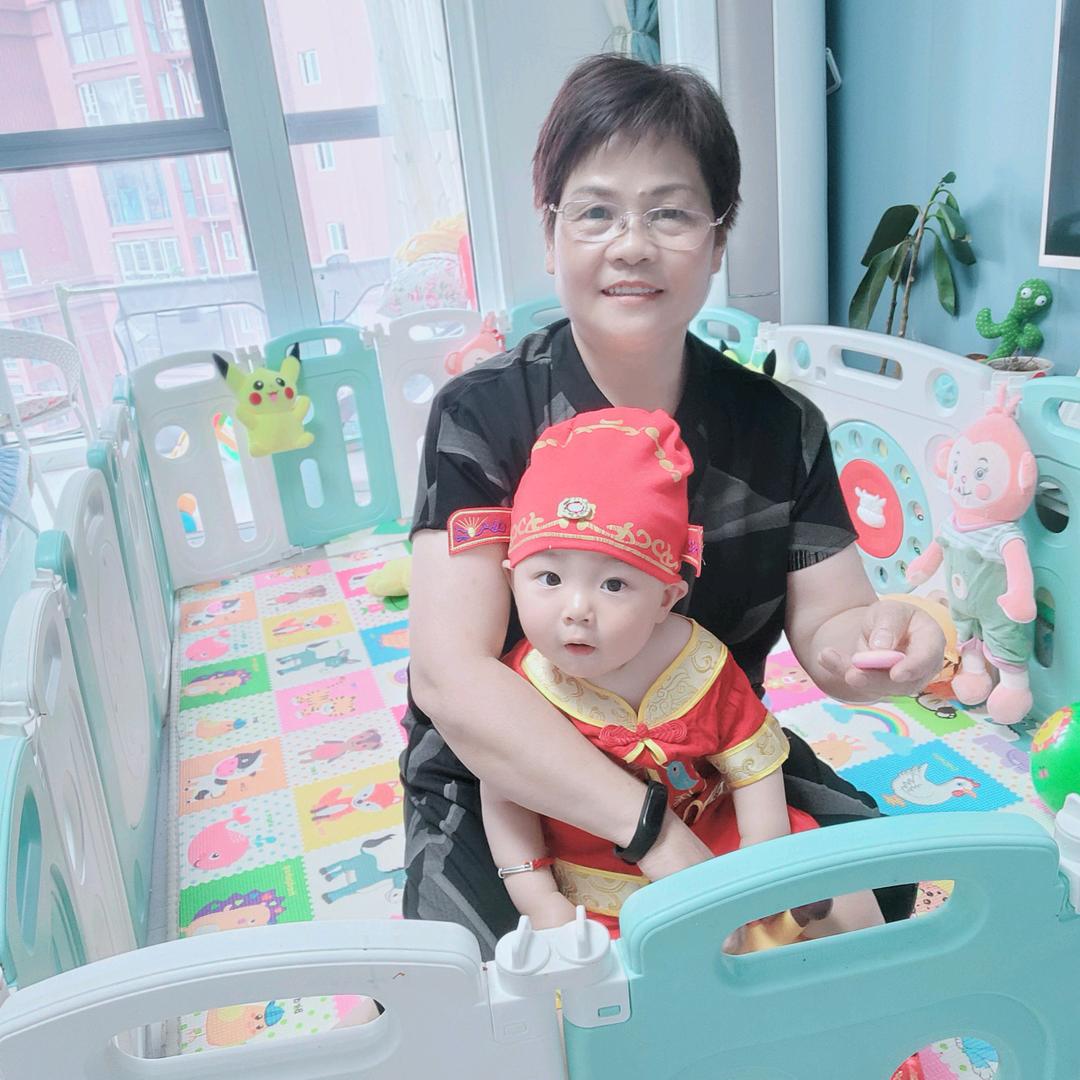 子亿外婆