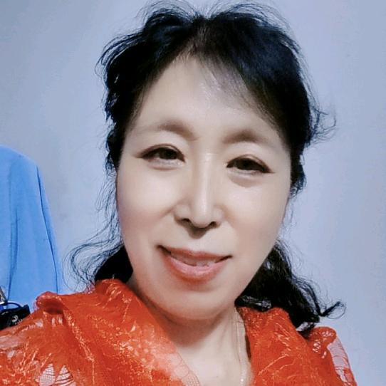张姐（一部手机做剪辑）