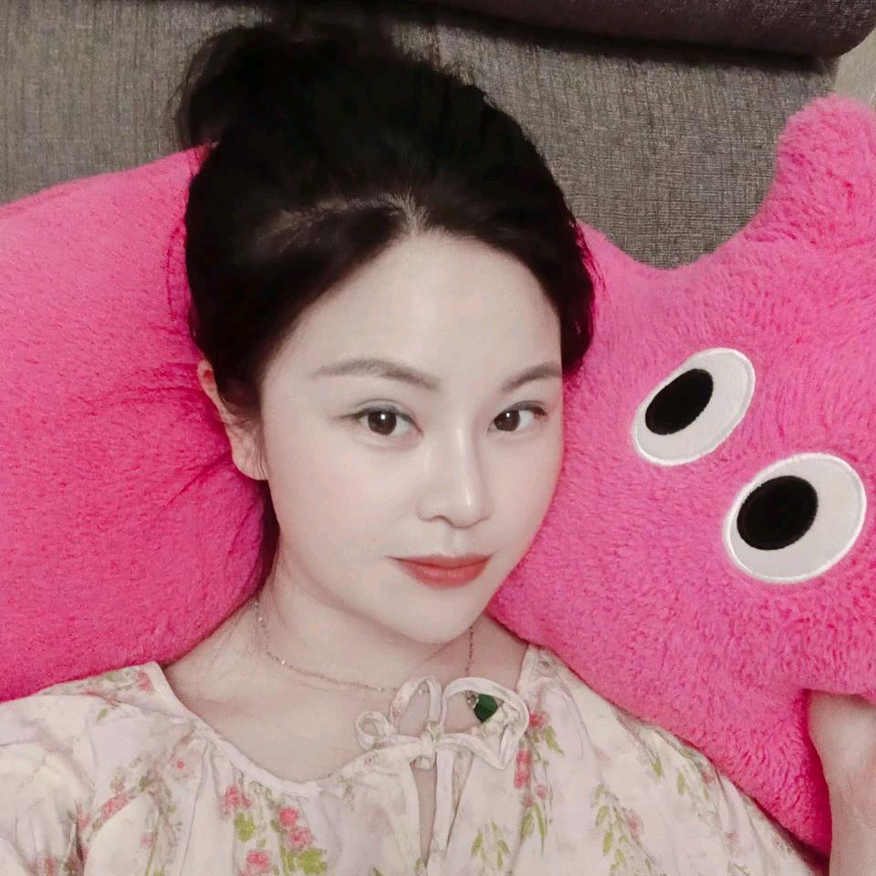 蒋云云