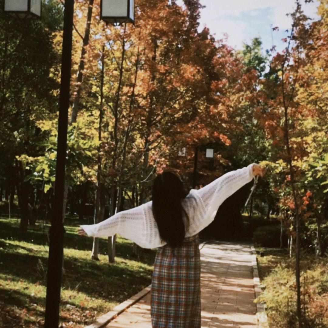 小婷.