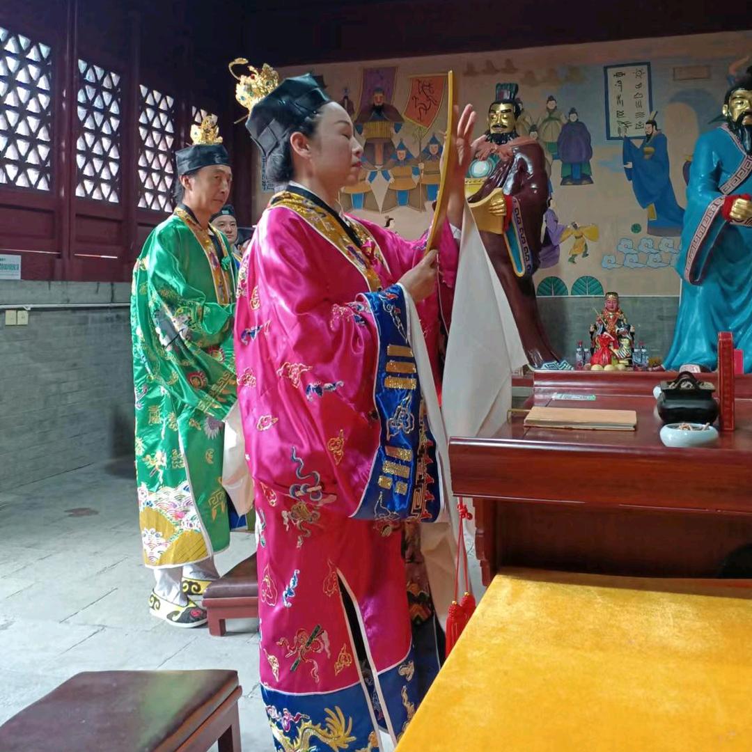 李罗平