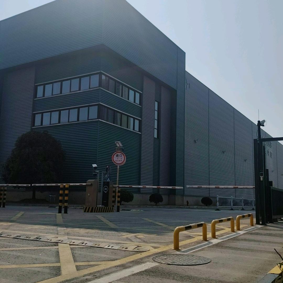 隔壁老王报到