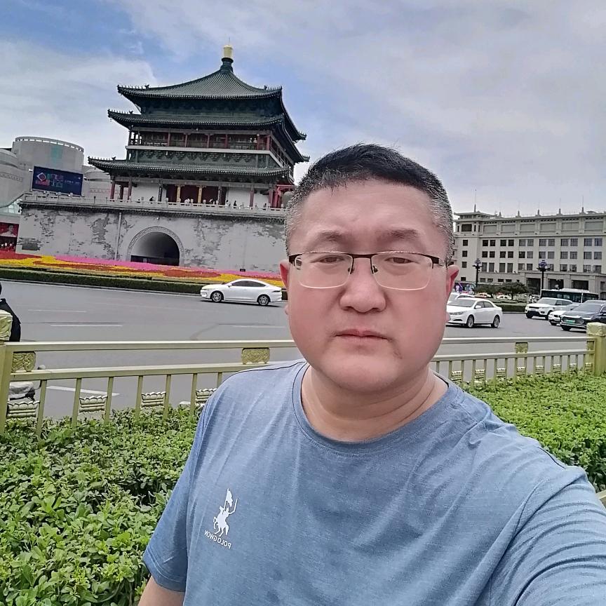自由之翼不期而遇