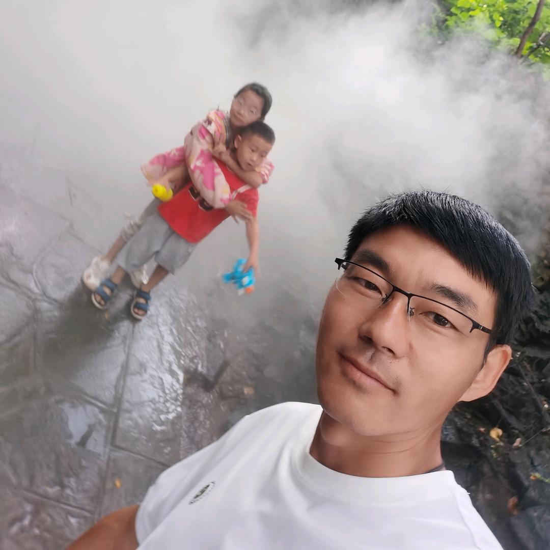 加，贝，贺