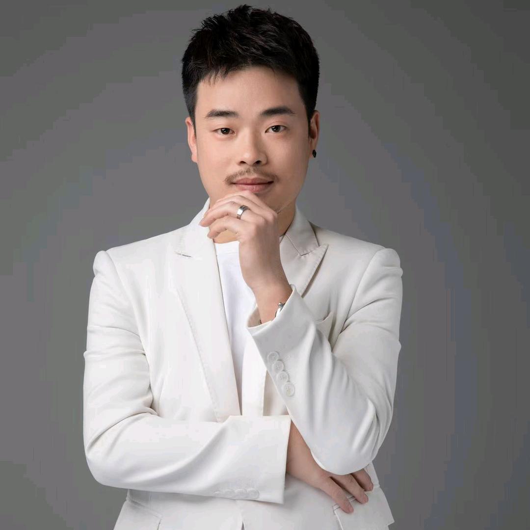 浏阳初馨美业烫染总监