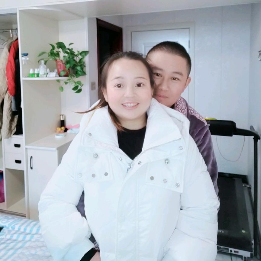 倩妈帅爸爱唱歌