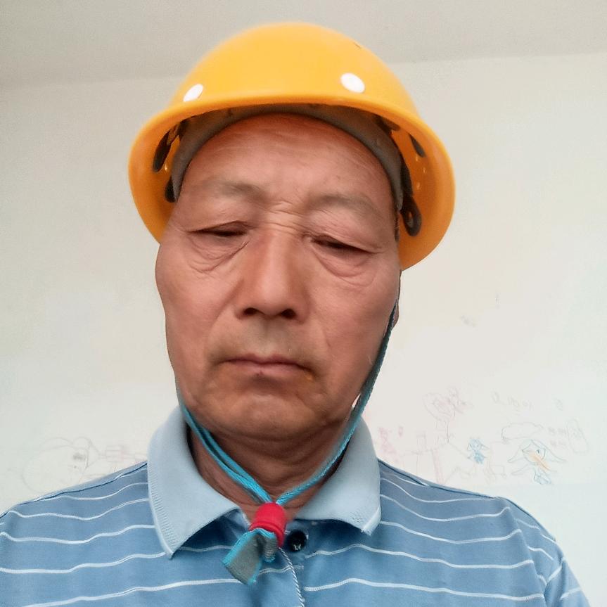 风雨中的浪子