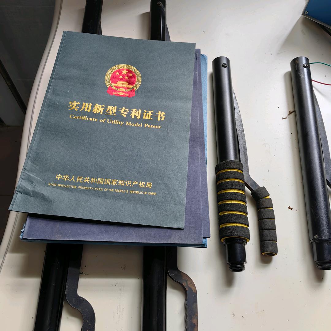 侧压打气筒发明人