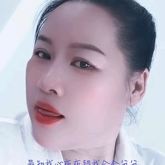 幸福有你🍷🍷🌴🍇🍹👒🧢🕶