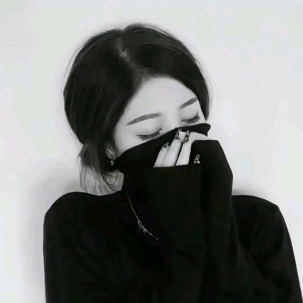 🌈小啾啾💋（╰╇莪╮卟ジ配╮)