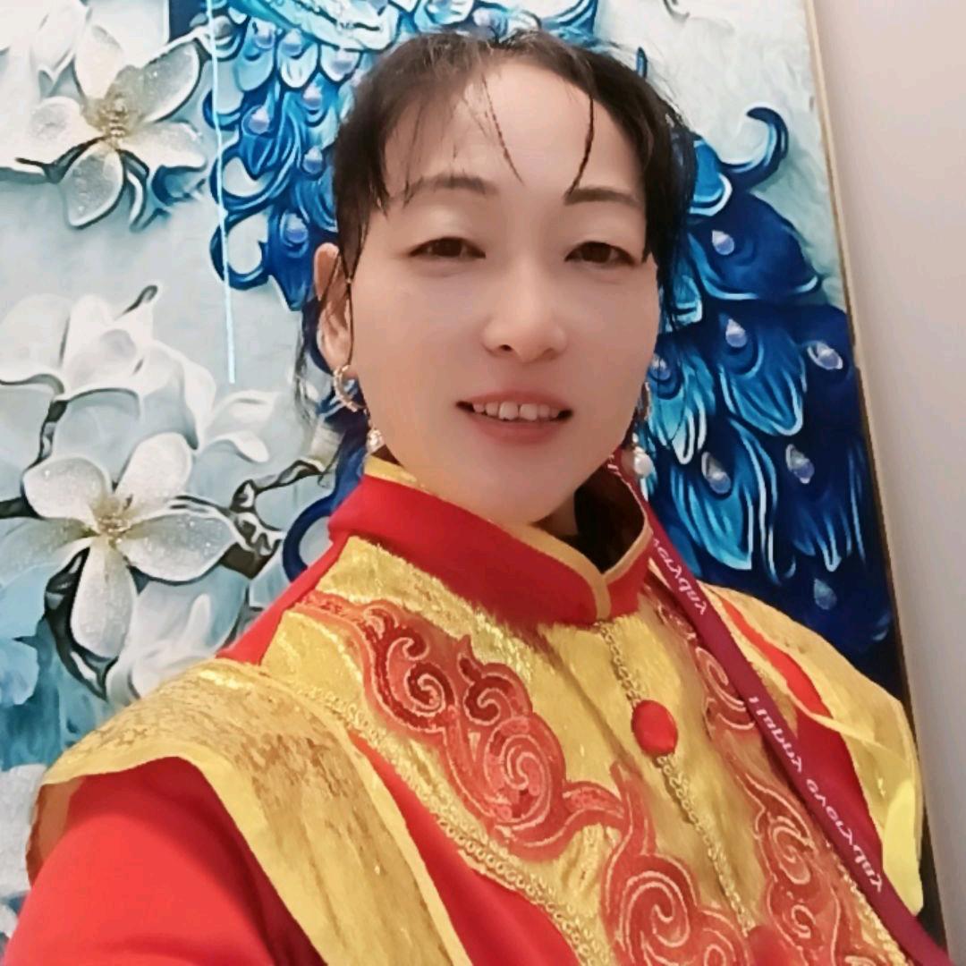 陈丽花    小尚花花鼓乐队