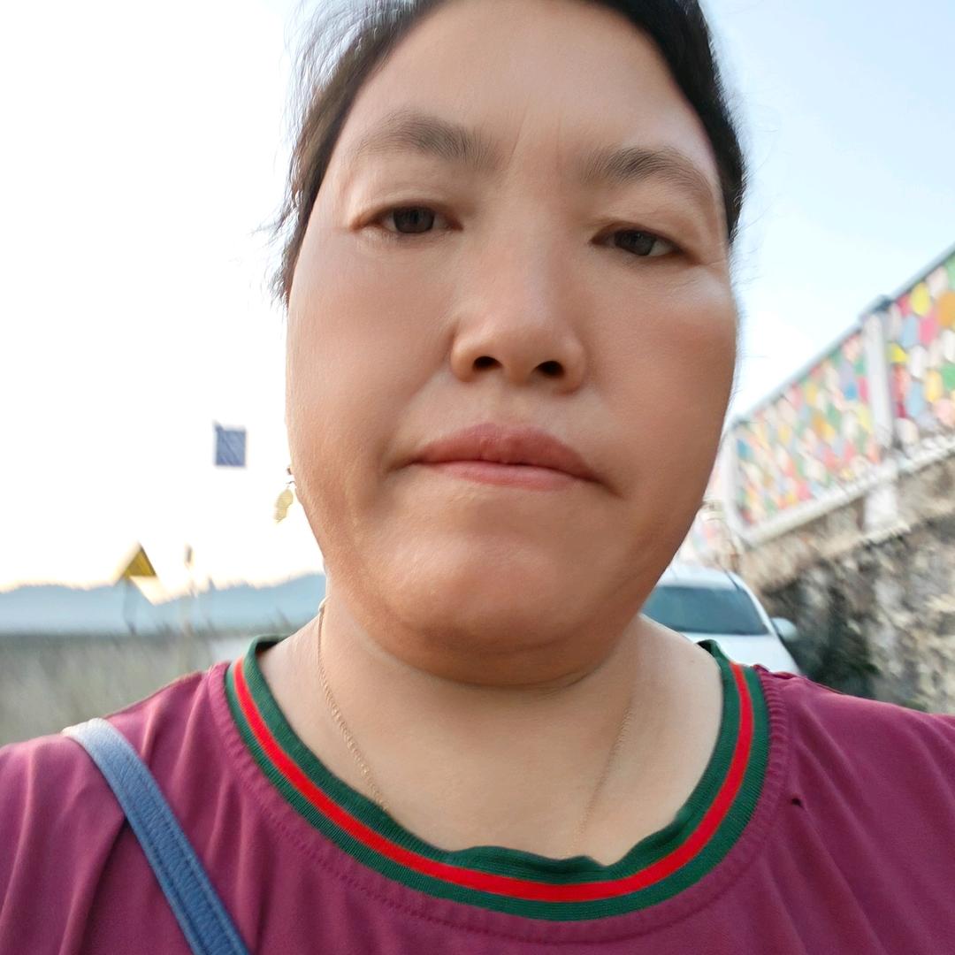 代正容