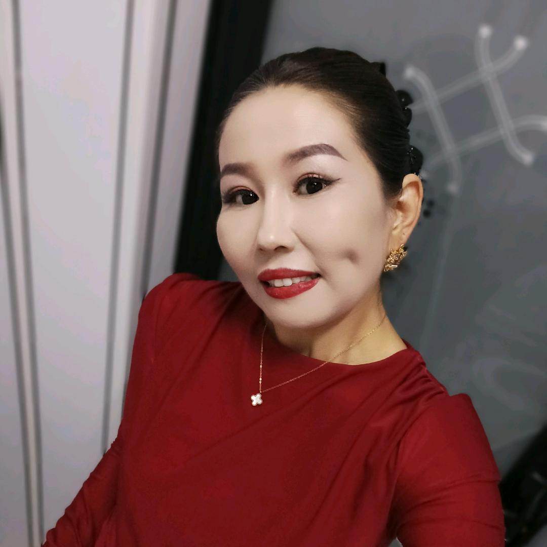 😘