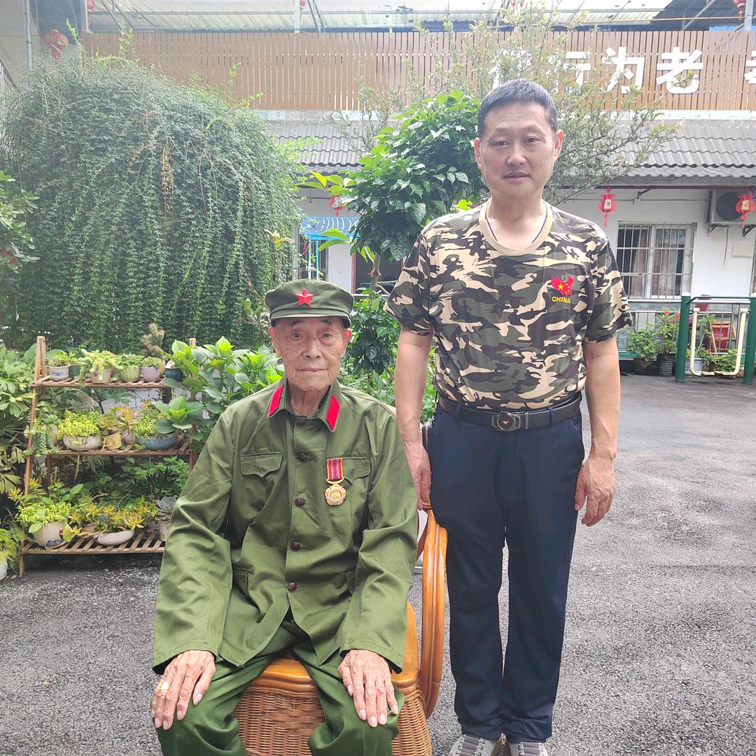 彭州市红岩镇海凤颐养院