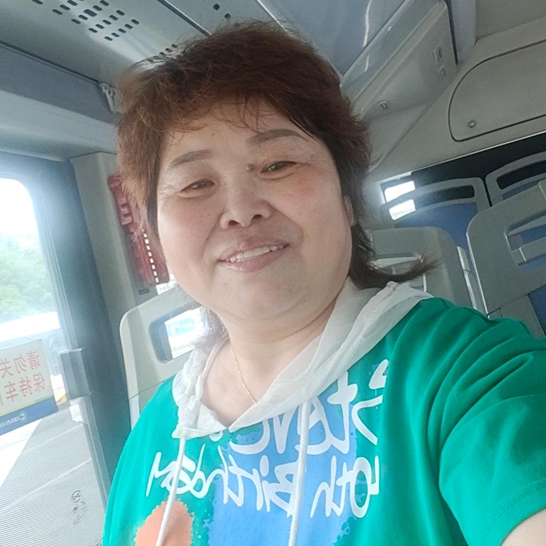 老闵头东北菜烧烤铁锅炖