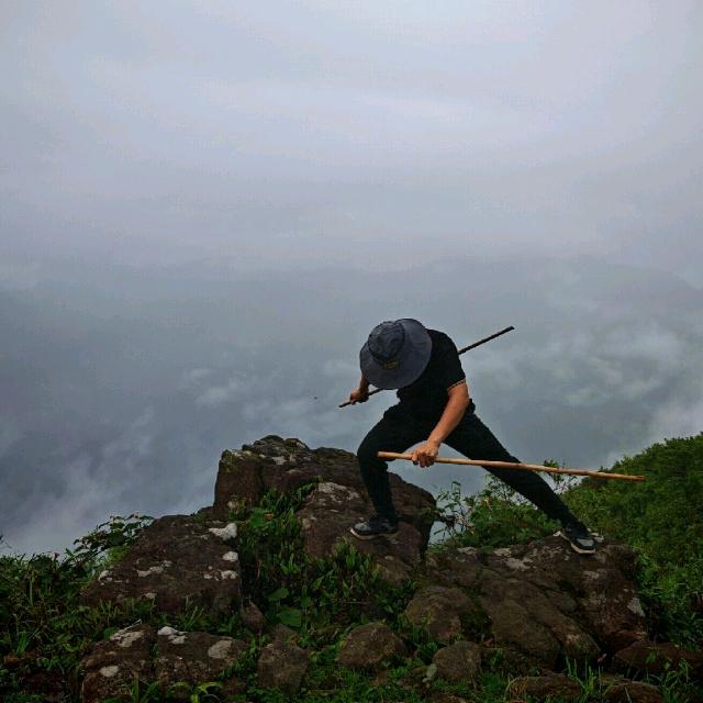 路在何方
