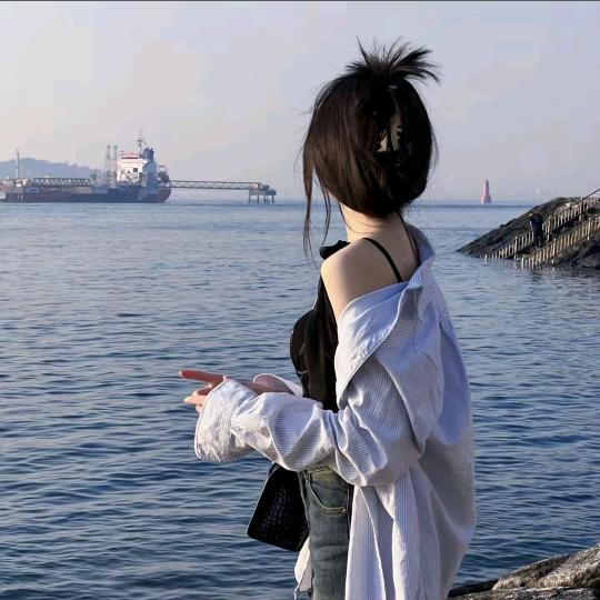 怼你微笑，纯属礼貌