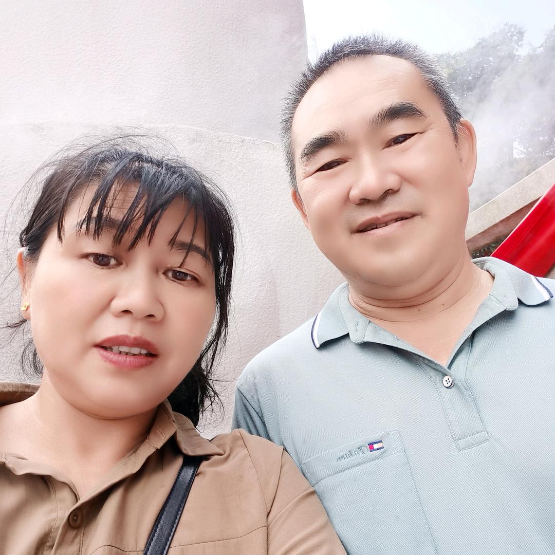 开心的奶奶