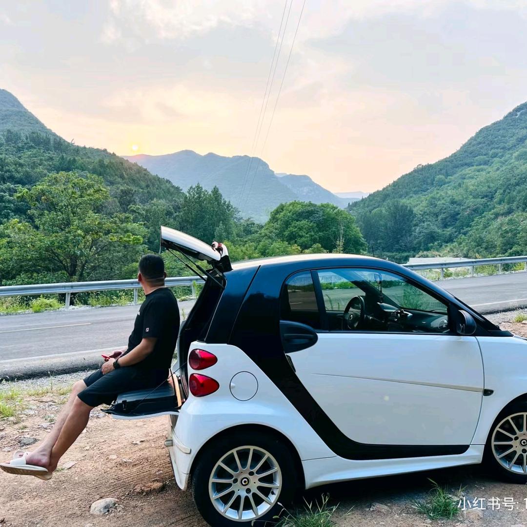 鑫通二手车（东顺楼顶）