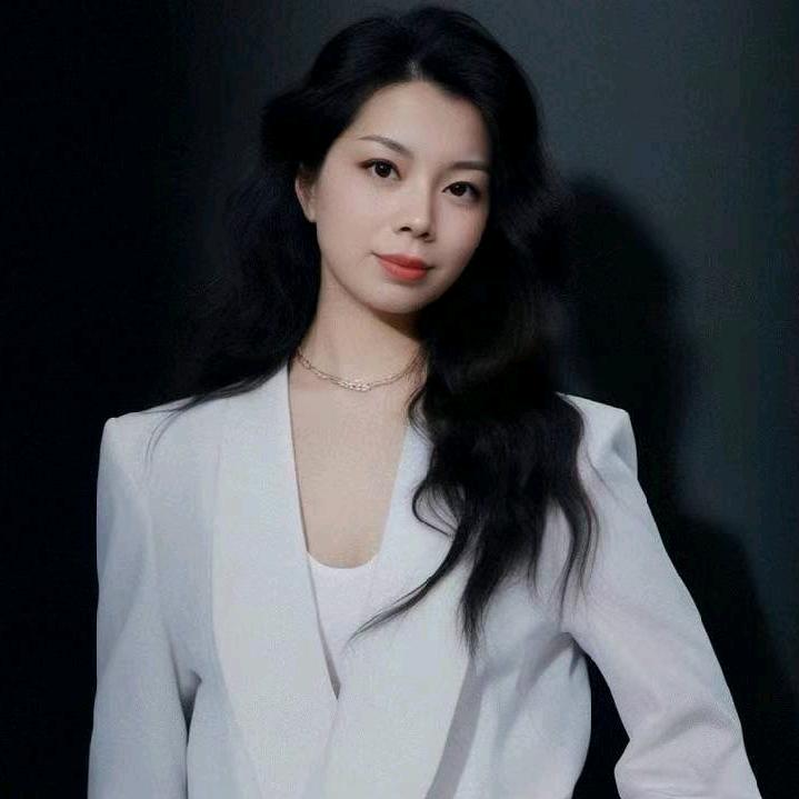 瑞升华老师（俄罗斯留学规划申请中）