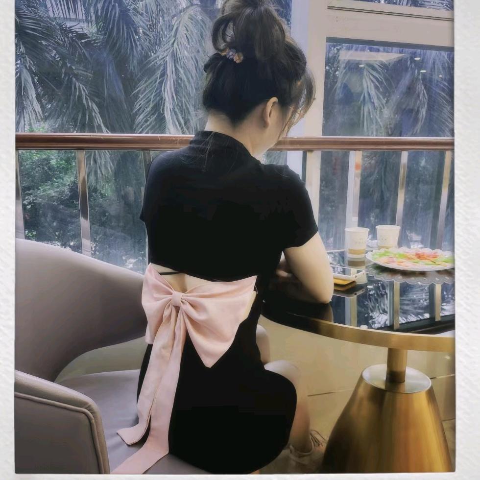 小邱同学
