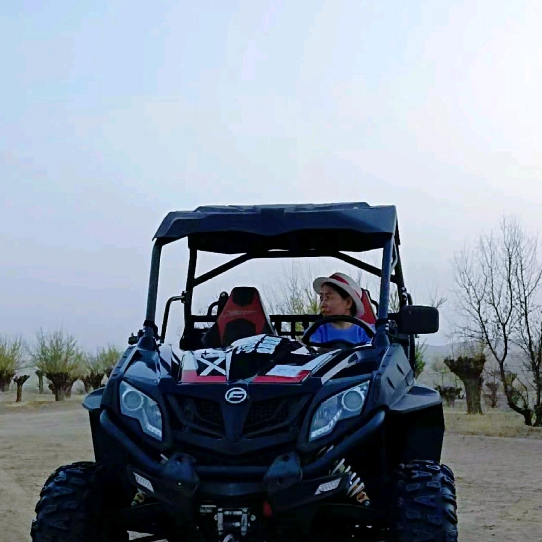 万丈深渊，不见低