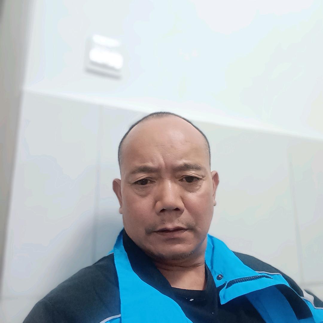 专业贴地砖