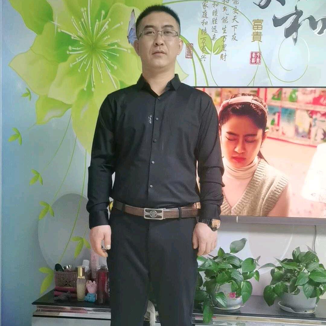 骑着毛驴逛酒吧