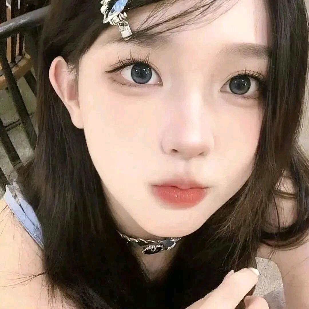 简隋英