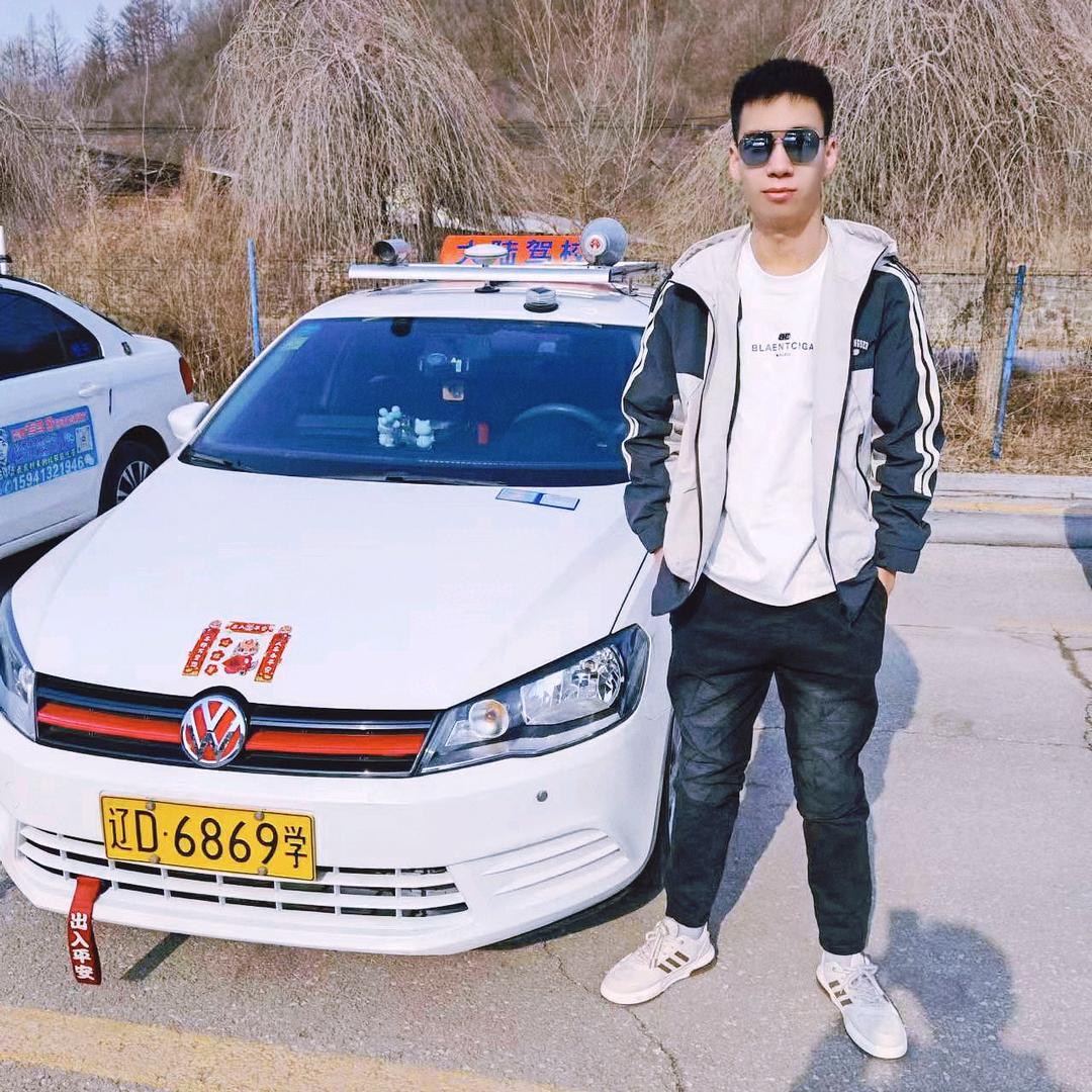 最年轻的   小孟教练