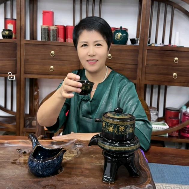 四姐（养老护理，保洁，育婴，月嫂）