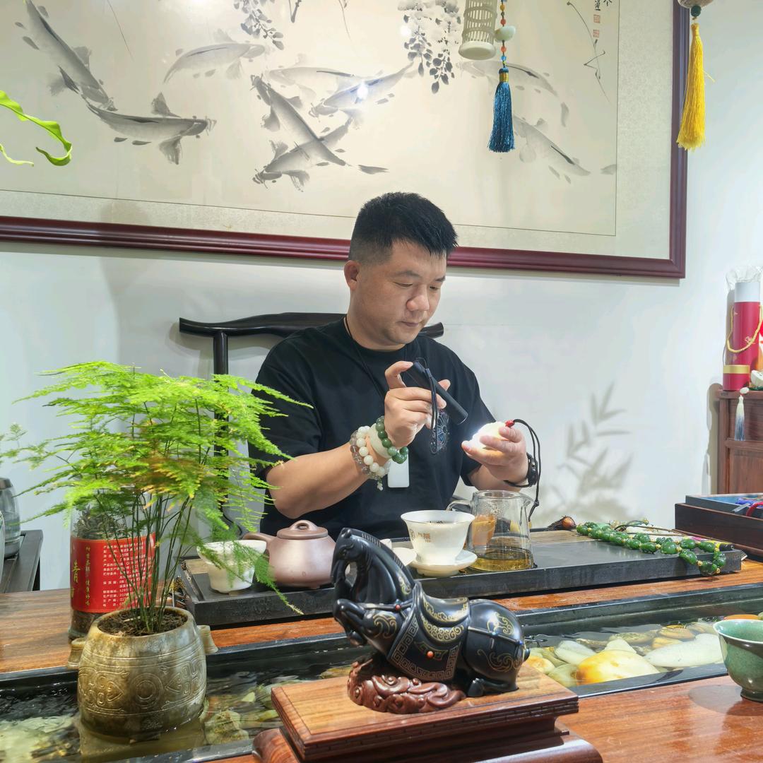 隐钰收藏付掌柜｛玉石回收｝