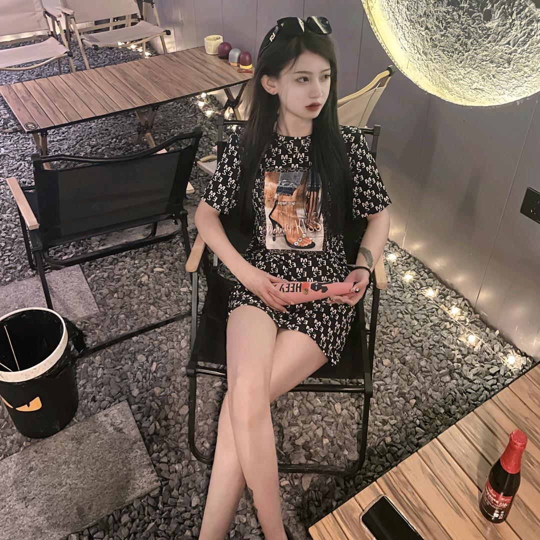 蔓吐吐.📷
