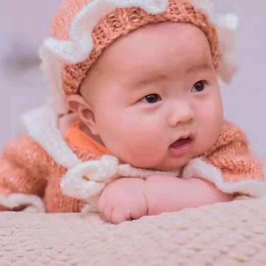 专业团队粉刷山墙