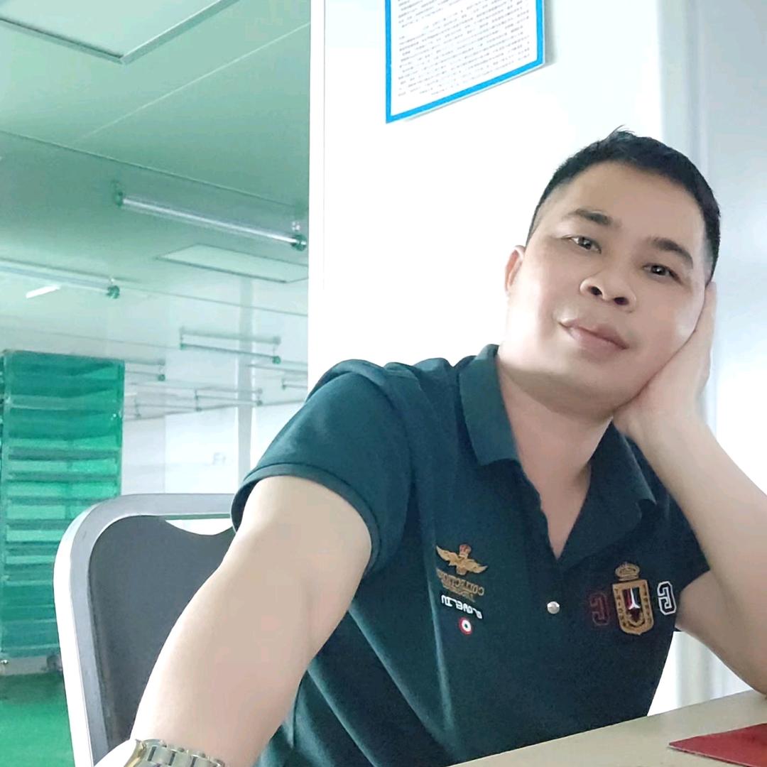 过客《不绣钢大队》