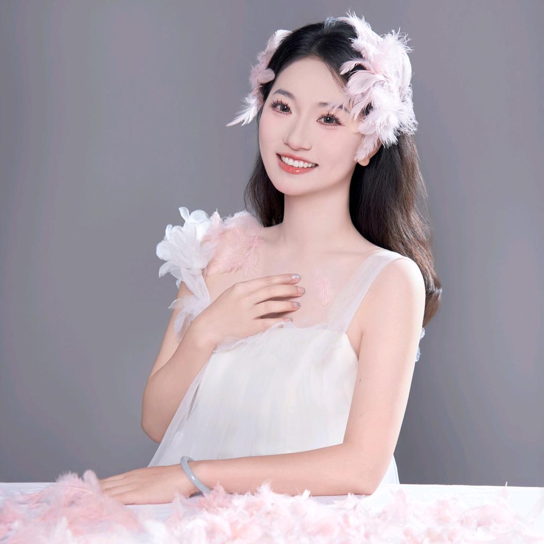 卖零食的小九⁴¹³