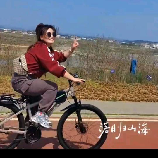范范●﹏●