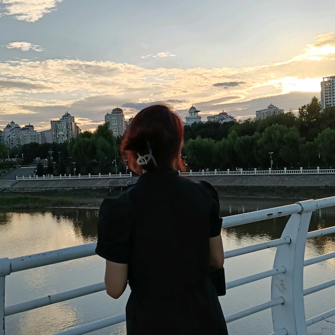 小白大王👑