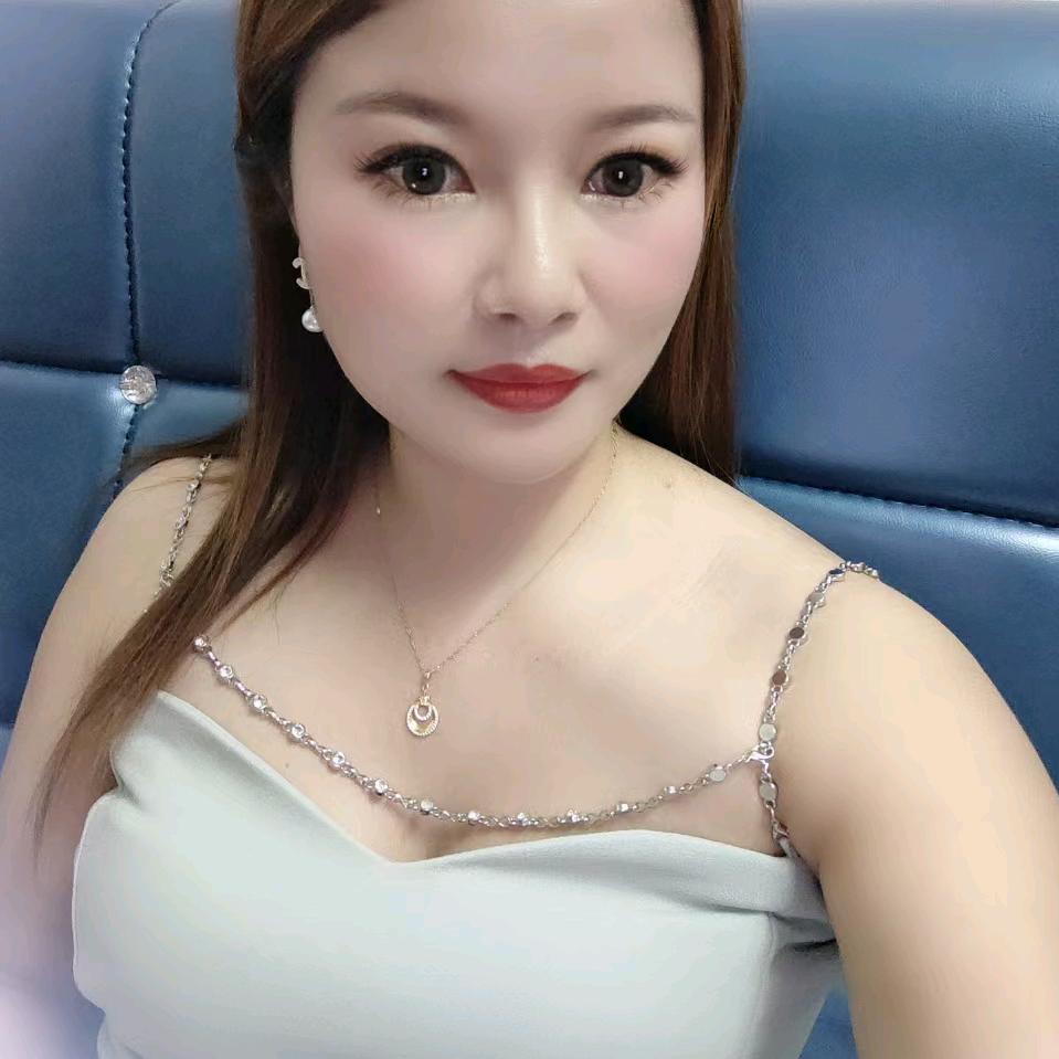 小思妹   :)拒绝连赞
