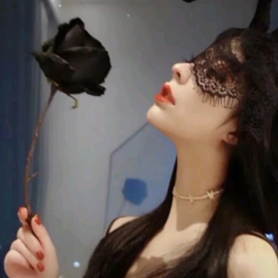 🦋ℒᎭℯ⃝傻💞丫头࿐