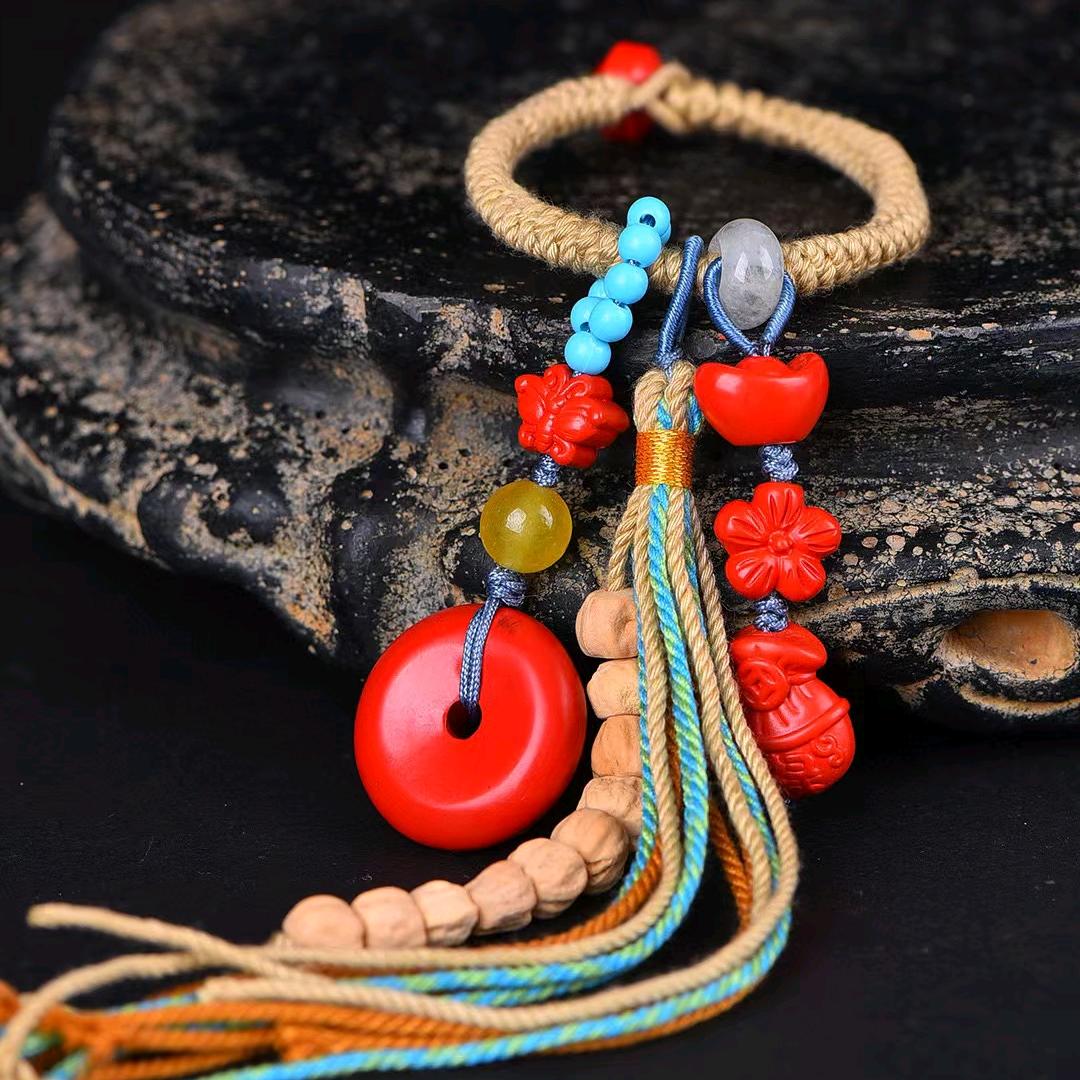 卖朱砂的小姐姐