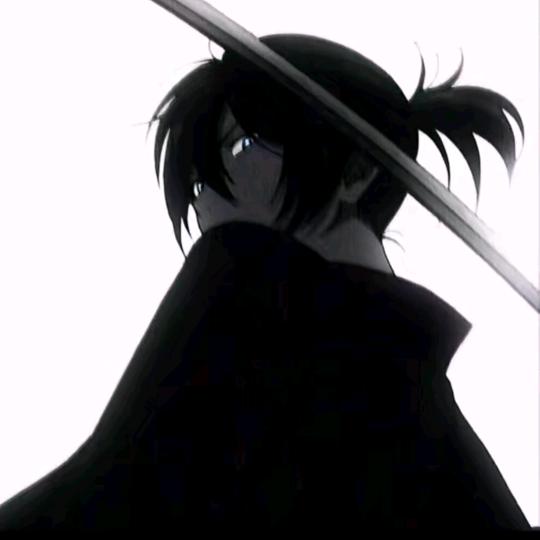 _郁容若_