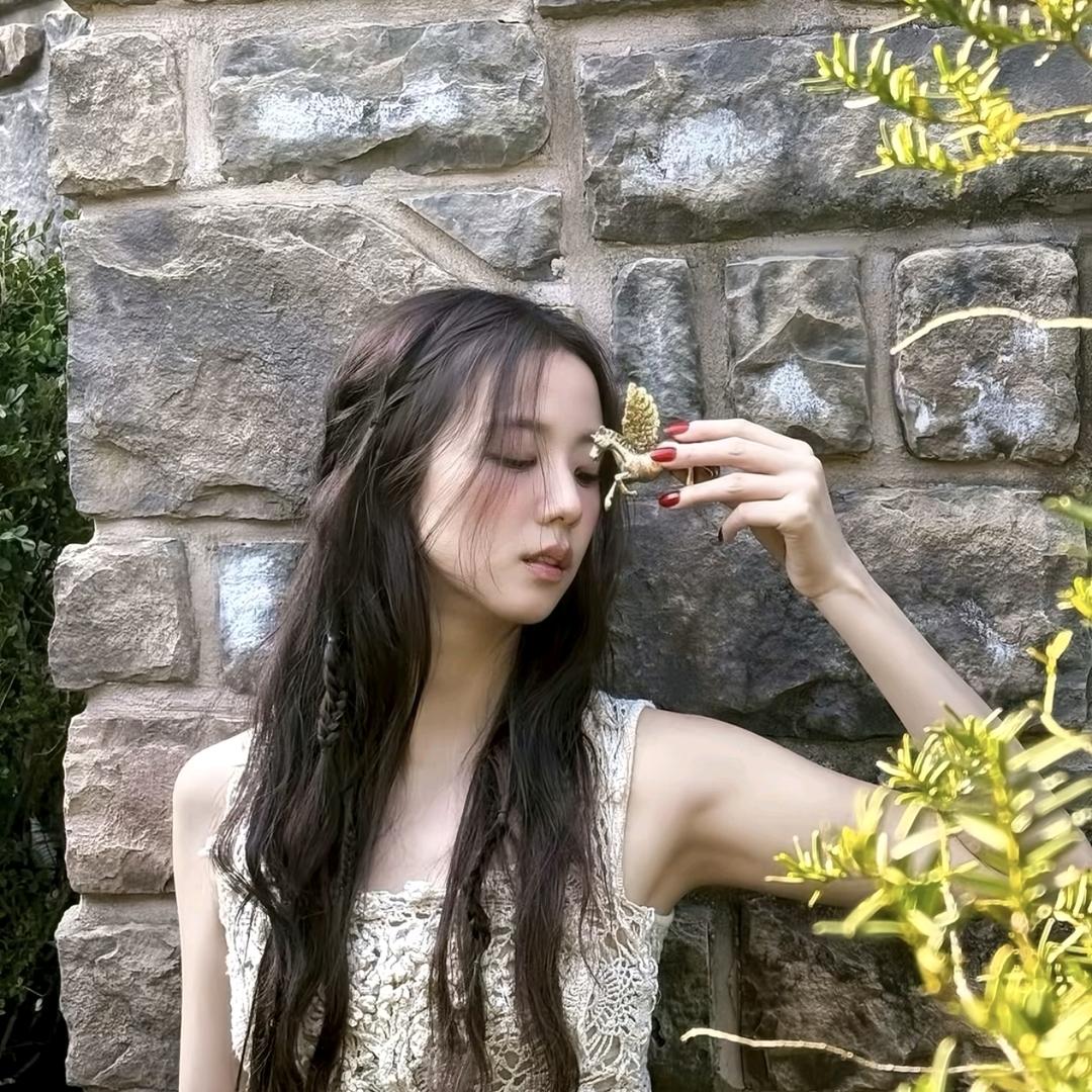 ·𝐃𝐢𝐨𝐫