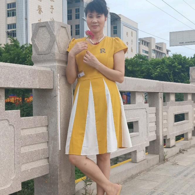 相见是缘芝，小戴