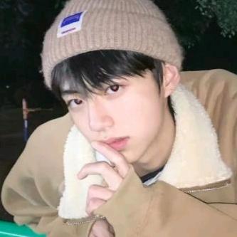 十二兽客服经理-阿哲