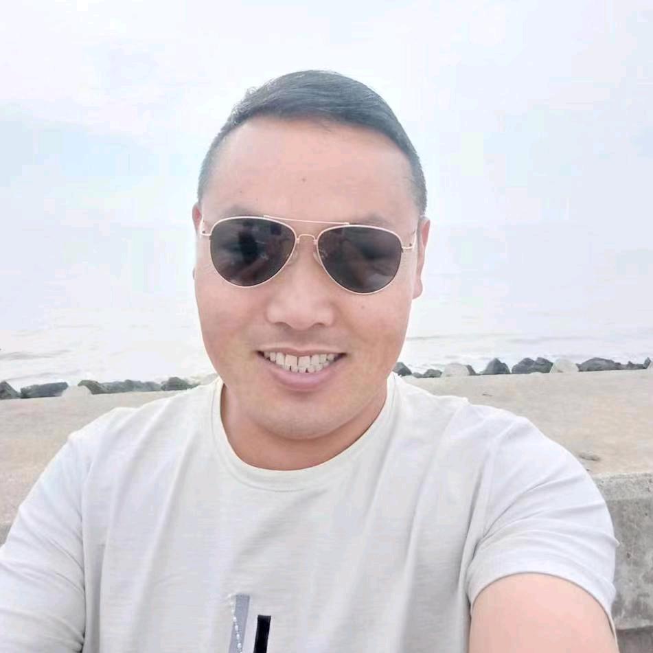 幸福快乐的人