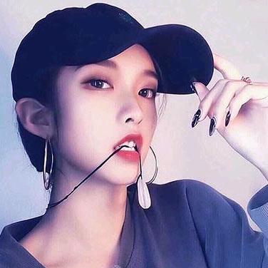 风中摇曳♡̶⅓¼